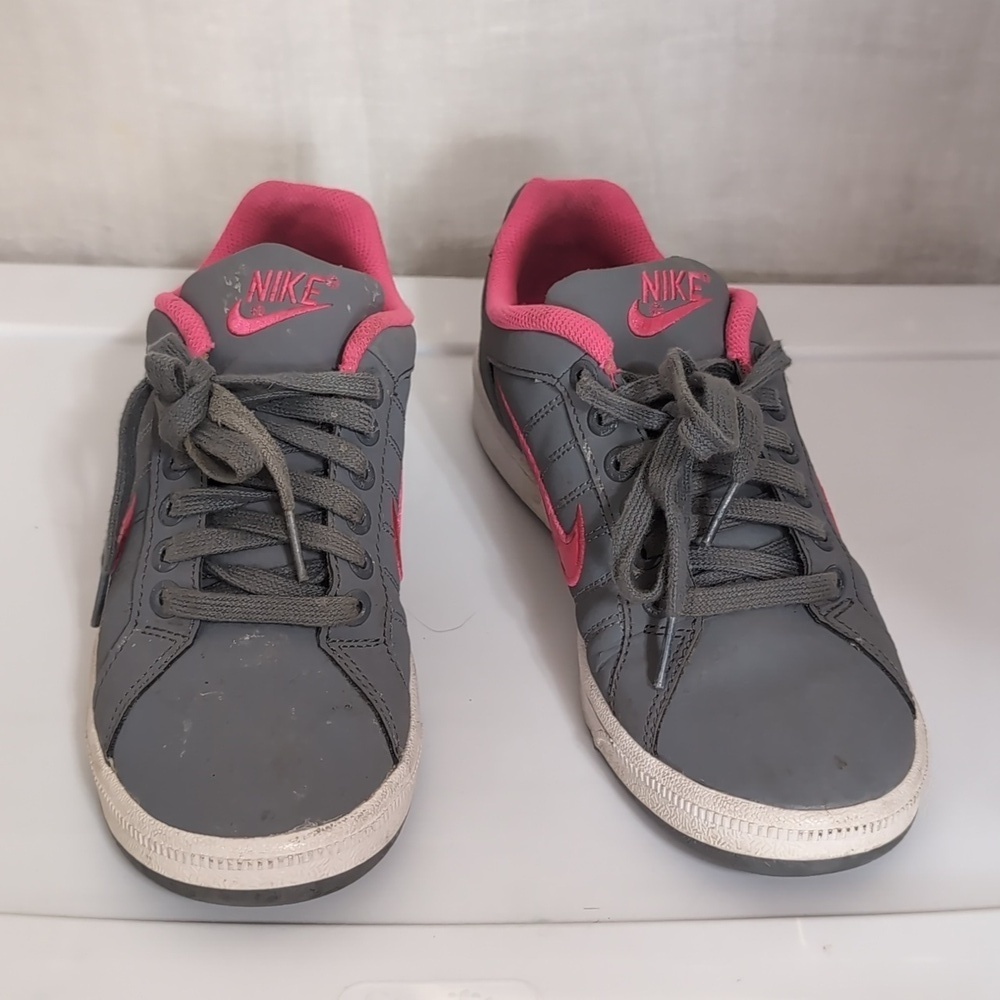 Nike Women's Court Tradition II Gray Pink Lace-Up Sneaker Size 7.5 - Picture 4 of 7